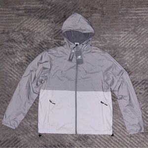New Balance Men's Gray and White Windbreaker